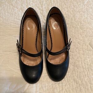 Elegant Black Mary Jane Shoes